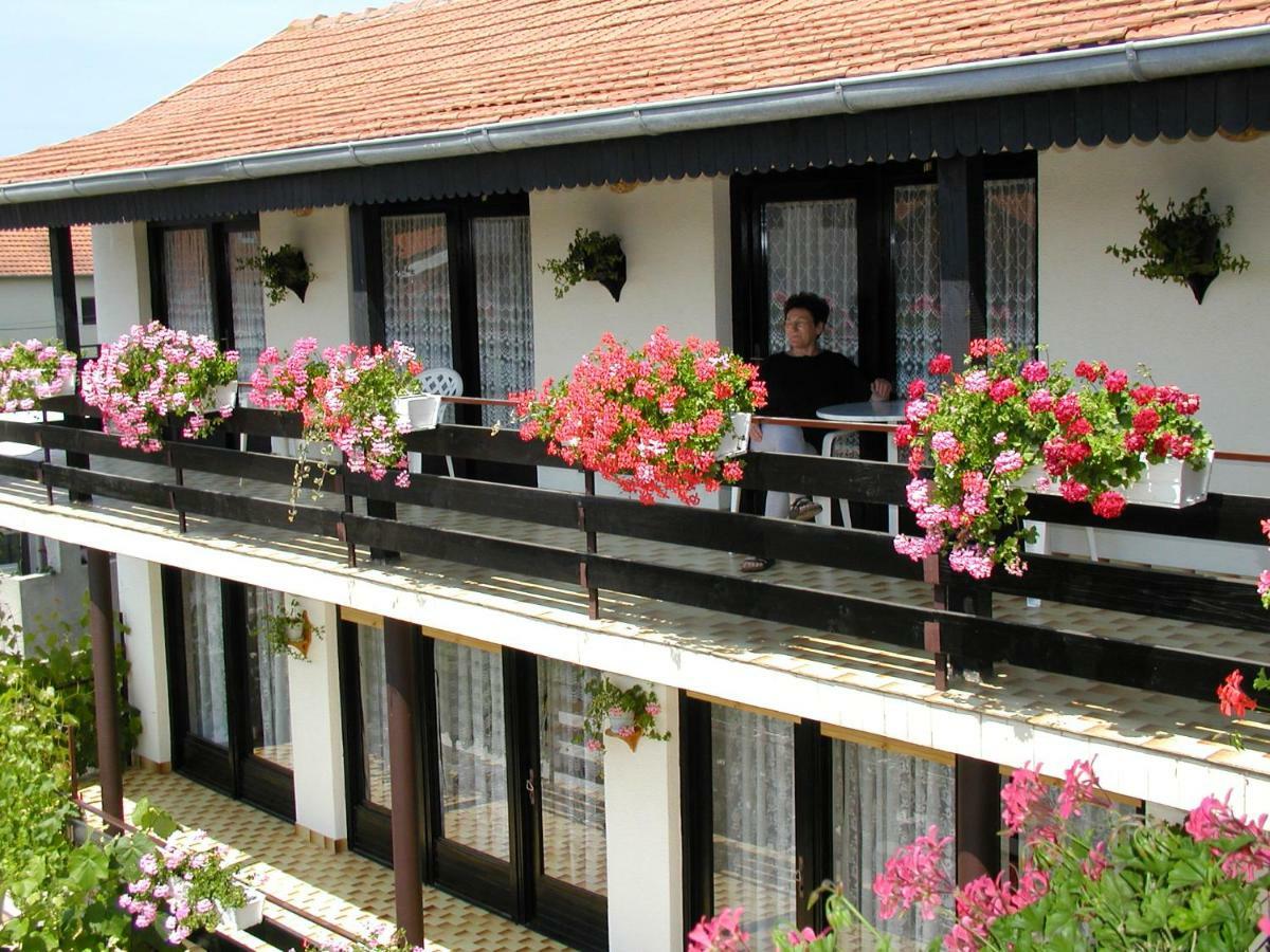 Rooms Vila Mautner Vodice Exterior foto